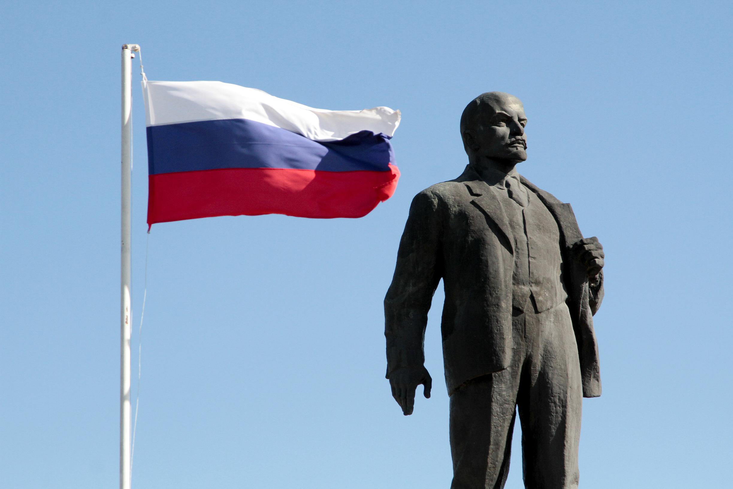 Россияне восстановили памятник Ленину в Мелитополе