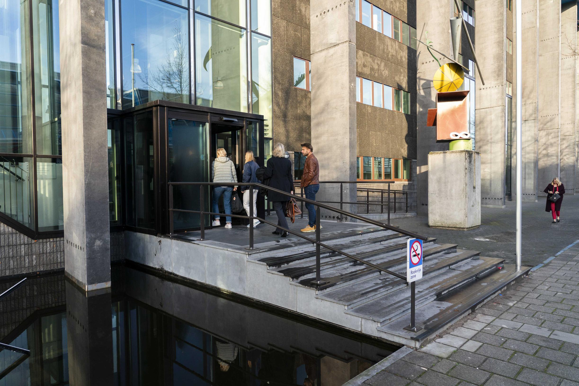 Sanil B. Krijgt Zeven Jaar Cel Voor Doodschoppen Van Nederlander Op ...