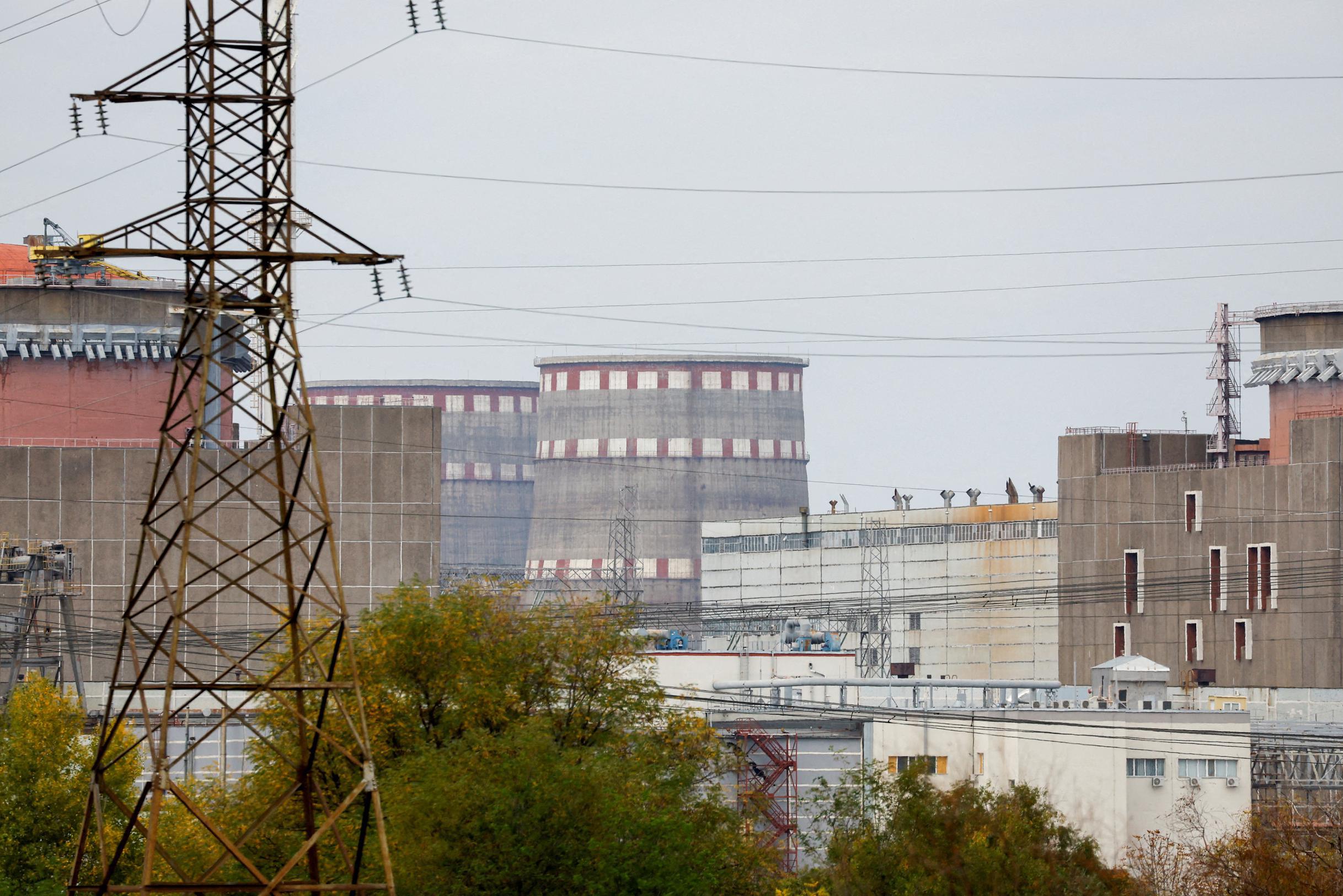 Россия хочет создать буферную зону вокруг Запорожской АЭС, но не вышла
