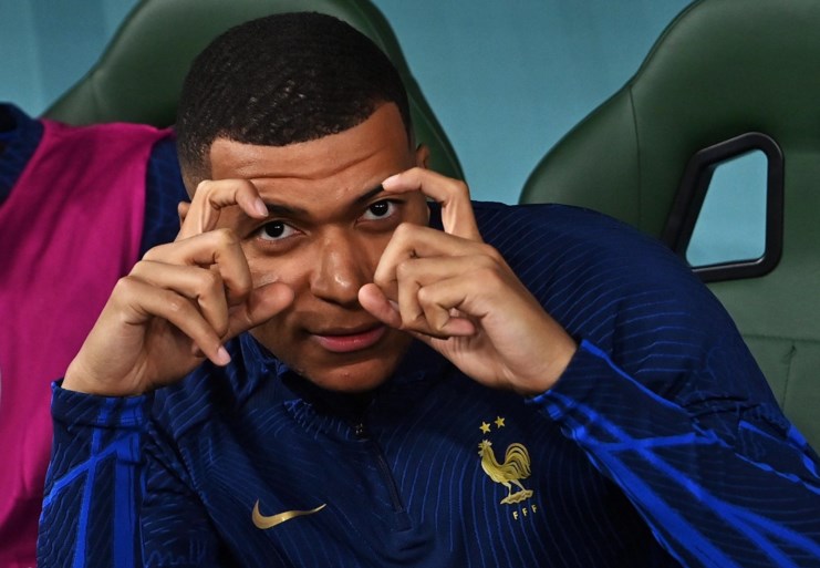 Franse B-ploeg laat zich aftroeven door Tunesië, dat ondanks stuntzege het WK wel moet verlaten