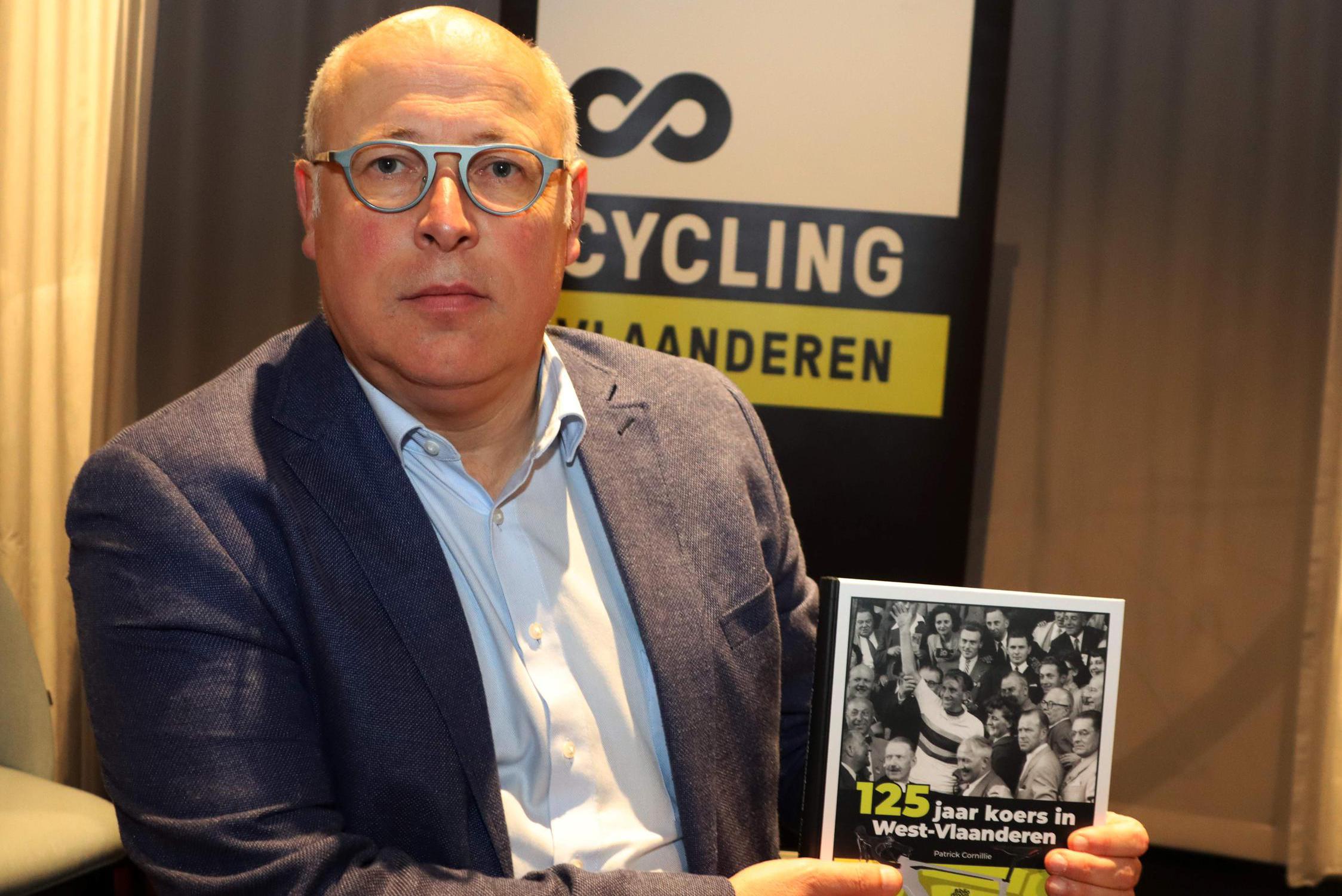 Cycling Vlaanderen presenteert boek ‘125 jaar Koers in West-Vlaanderen’: “Van Odiel Defraeye tot Yves Lampaert”