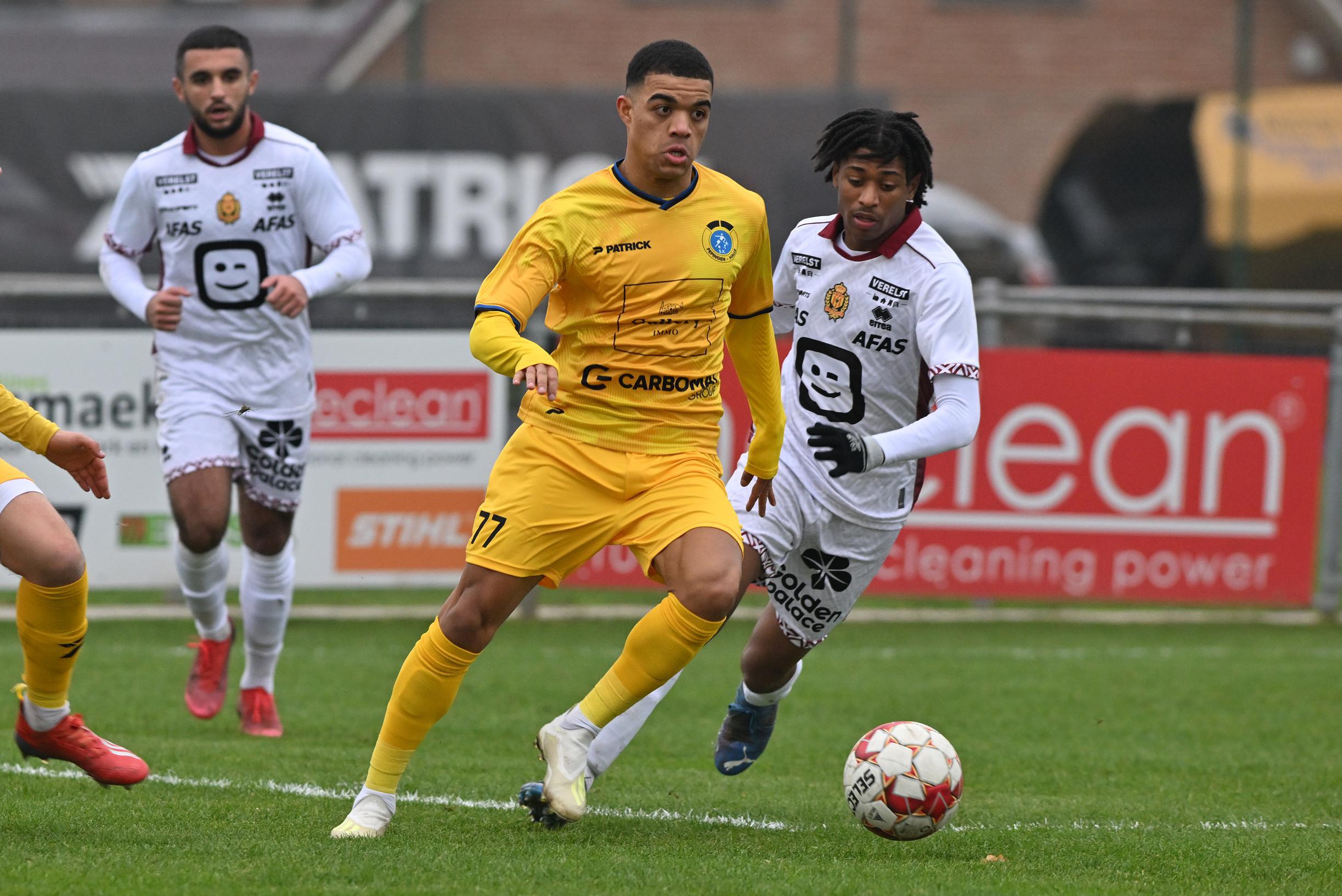 OVERZICHT 2DE AFDELING VV B Pepingen Halle Veegt Met 4-1 De Vloer Aan ...