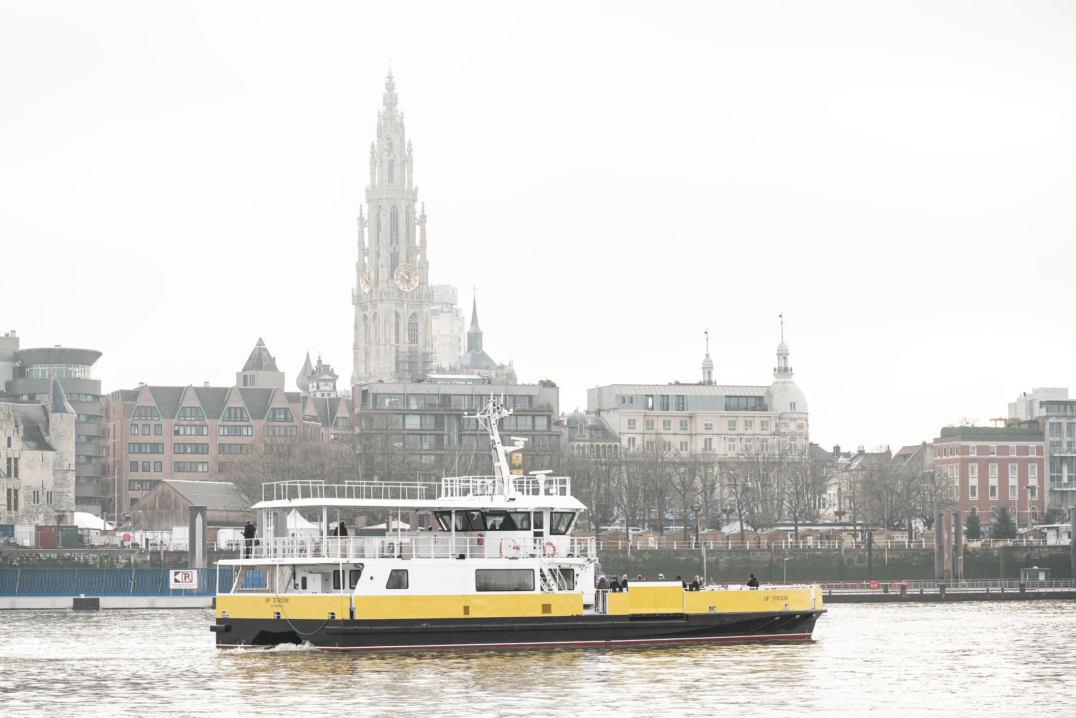 Elektrische Veerboot Doet Zijn Intrede In Antwerpen (maar Moet Al ...