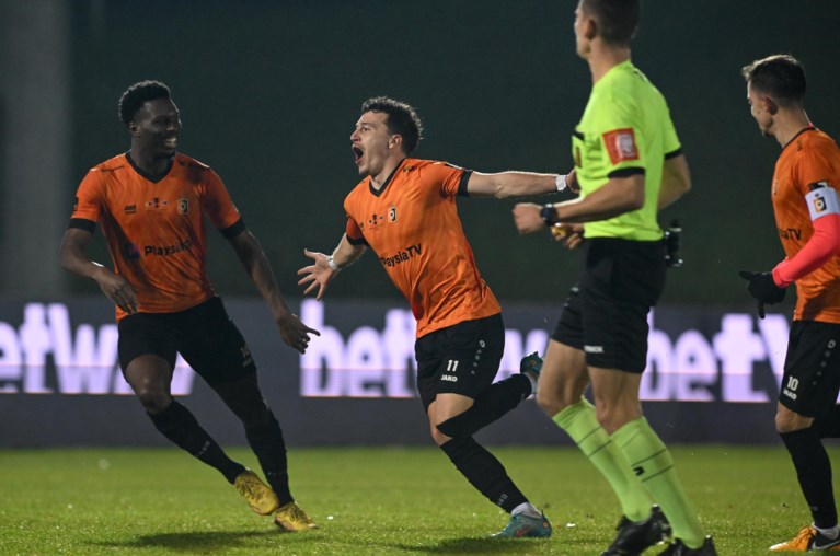 Drama voor Deinze: Ndour reddende engel voor Zulte Waregem met twee doelpunten in absolute slotfase