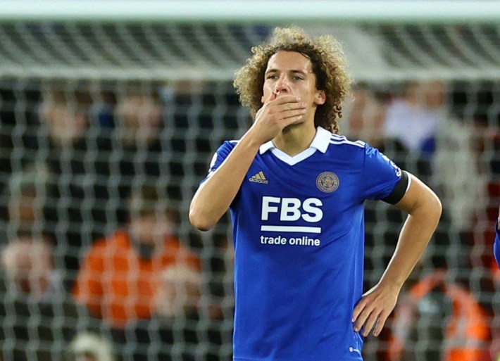 Du jamais vu: Wout Faes kent dramatische avond tegen Liverpool met twee owngoals in amper acht minuten