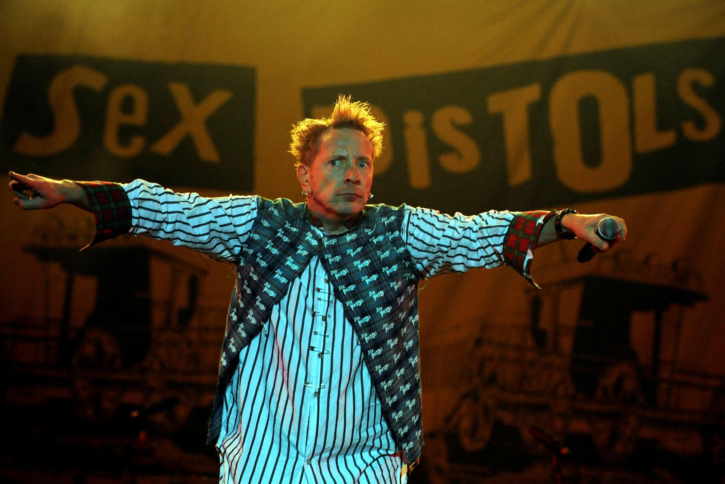 Sex Pistols-zanger Johnny Rotten wil naar Songfestival Het Nieuwsblad Mobile afbeelding