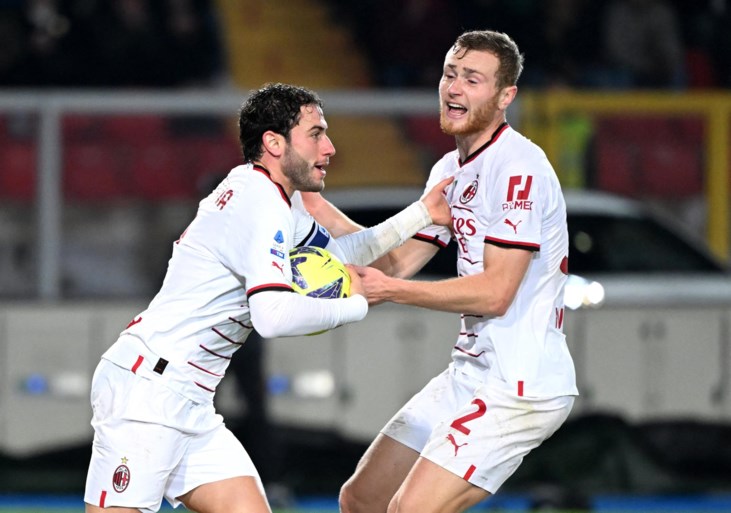 AC Milan komt twee keer op achterstand maar sleept nog punt uit de brand tegen Lecce, Charles De Ketelaere mag nu zelfs al niet meer invallen