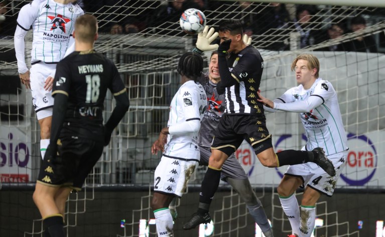 Charleroi reverses a lopsided situation against Cercle Brugge and jumps over Anderlecht in the standings