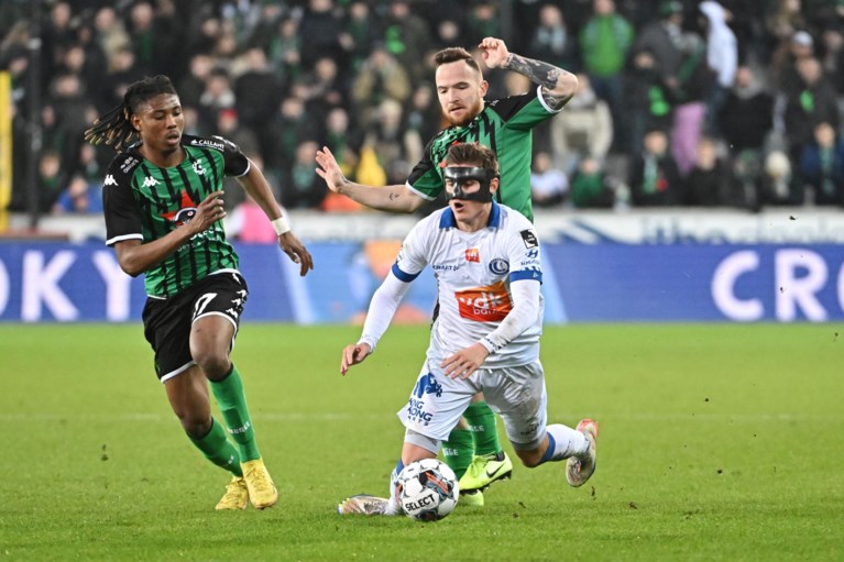AA Gent maakt dubbele achterstand goed, maar gaat in extremis toch nog onderuit bij Cercle Brugge