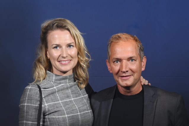 Partner Karl Vannieuwkerke reageert op kritiek 'Vive le vélo': “Als jonge, blonde vrouw ben ik een makkelijk doelwit” - Het Nieuwsblad