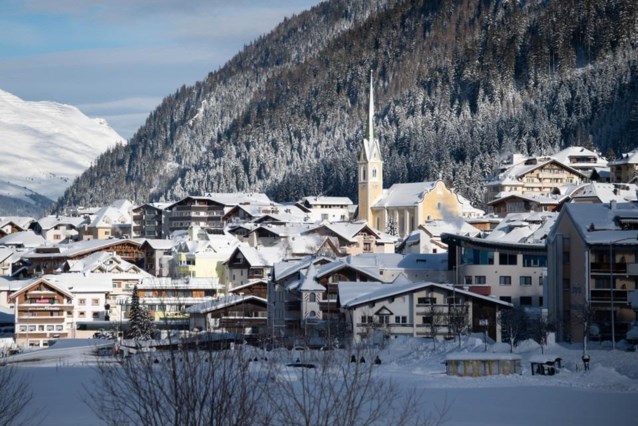 I malati di Corona rivendicano insieme milioni dopo l’epidemia nella stazione sciistica del Tirolo