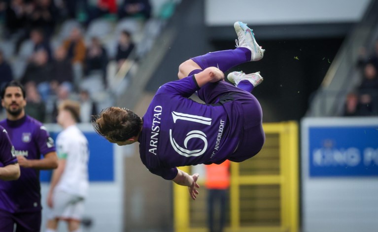 Anderlecht knokt zich naar belangrijke driepunter tegen OH Leuven, doelman Verbruggen toont opnieuw zijn waarde