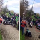 Kris Vancoillie werd omver gemaaid door de motor en moest even bekomen.