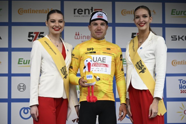 Marc Hirschi vainqueur du classement général après la dernière étape du Tour de Hongrie est neutralisé : « Les coureurs partent encore »