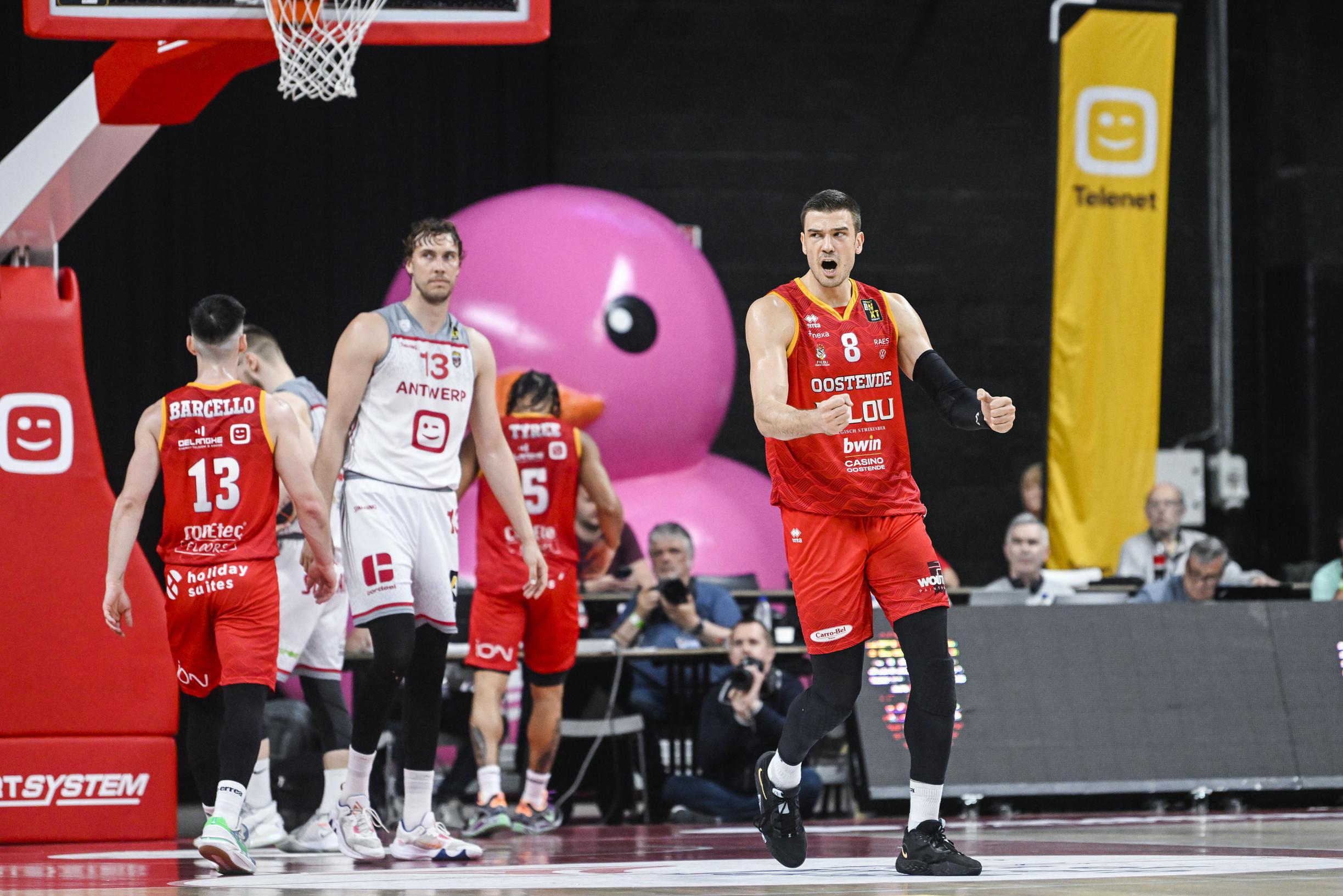 Oostende rekent op Nikola Jovanovic, MVP van de halve finales, voor twaalfde landstitel op rij: “Ik houd van druk, want het doet me nog beter basketten”