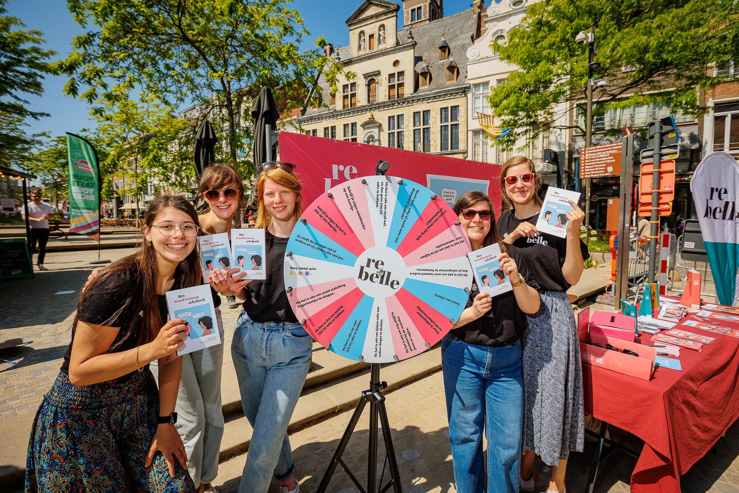 Rebelle lanceert boek om taboes of stigmas rond seks te doorbreken “Komaf maken met druk die vrouwen voelen” (Mechelen) Het Nieuwsblad Mobile foto