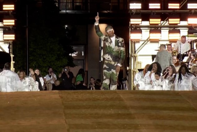 Louis Vuitton par Pharrell Williams : que retenir du premier défilé ?