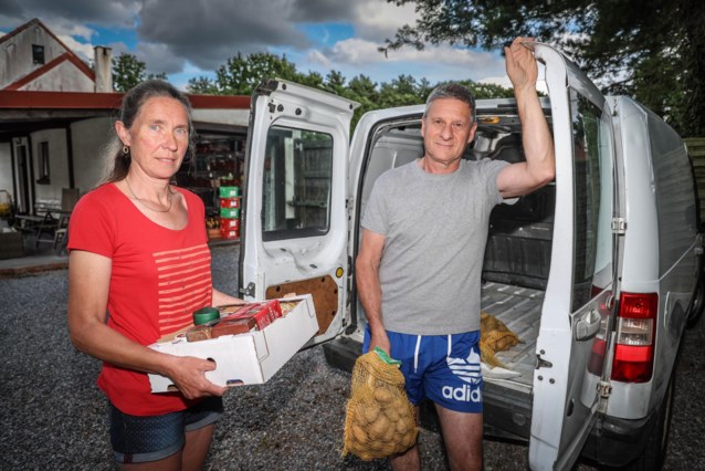 Johan Hermans en Solange Tastenoye uit Zelem blijven hulp naar Wallonië