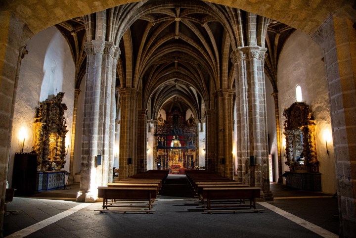 Spaanse katholieke kerk gaat alle slachtoffers van seksueel misbruik compenseren