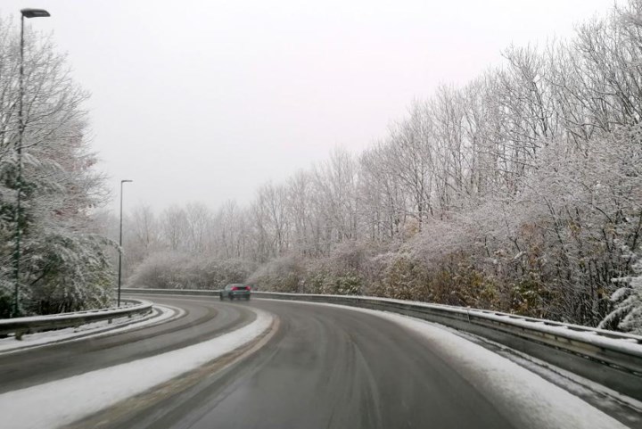 Sneeuwlaagje van enkele centimeters verwacht in de hoge Ardennen, komende dagen ook smeltende sneeuw elders in ons land