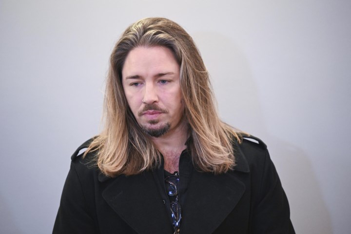 Duits-joodse zanger die twee jaar geleden slachtoffer werd van antisemitisme, geeft toe hele verhaal verzonnen te hebben