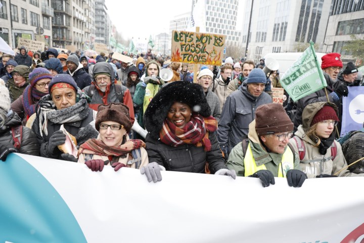 Duizenden manifestanten voor Klimaatmars in Brussel: “Niet het moment om moed te verliezen”