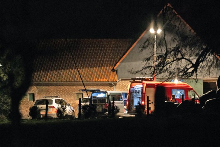 Man overleden nadat hij onder werktuig terechtkomt op boerderij in Sint-Truiden