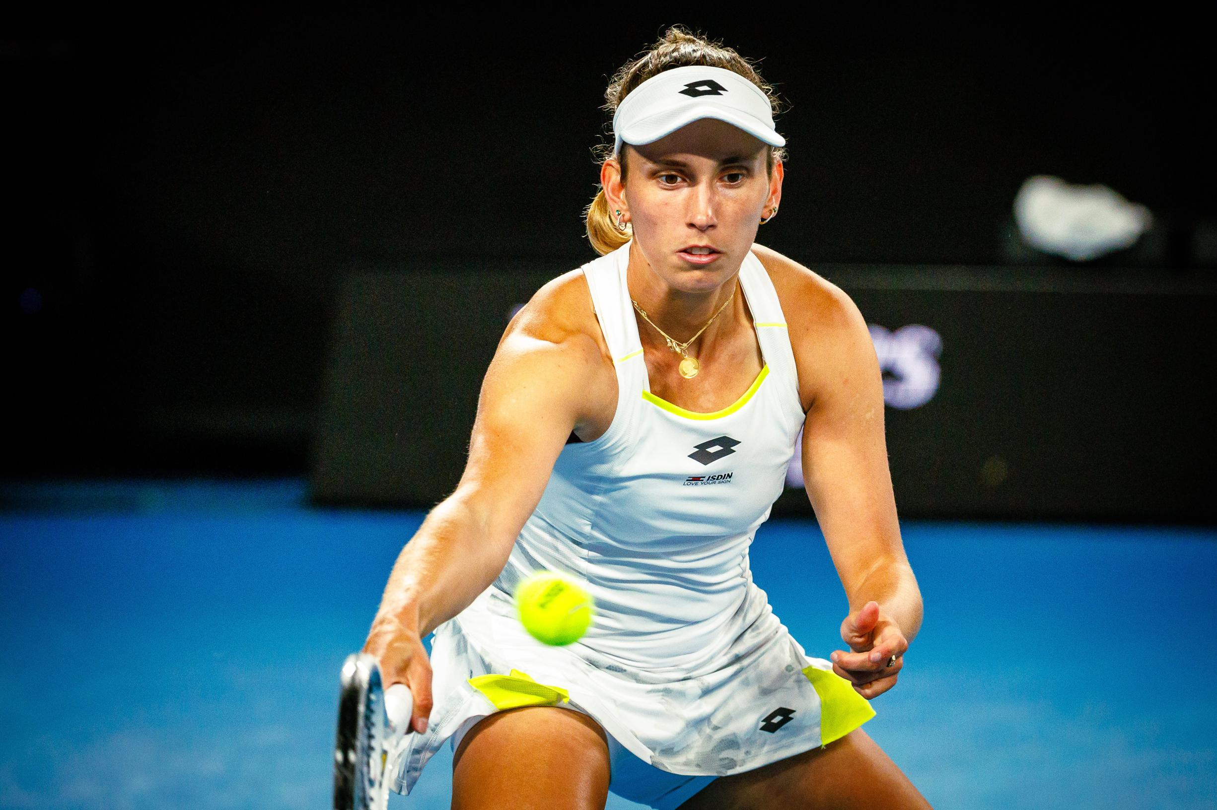 Elise Mertens schakelt Greet Minnen en Yanina Wickmayer uit in dubbelspel  Australian Open | Het Nieuwsblad Mobile