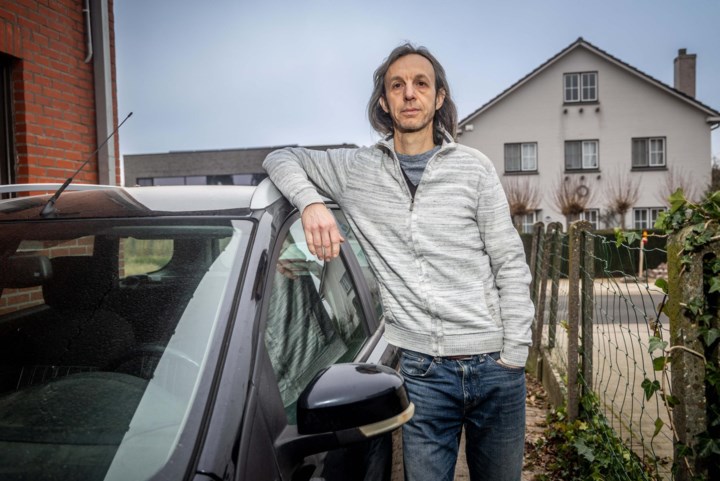 Chris parkeert zijn diesel bij laadpaal en dat komt hem duur te staan: “Ik had nochtans echt niet door dat ik iets verkeerds deed”