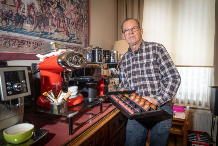 Als hij 1.000 koffiecupjes verkocht zou Marc Nespresso-expert worden, maar bedrijf beweerde eerst dat hij doelwit niet haalde: “Eigenaardig dat het nu wél kan”