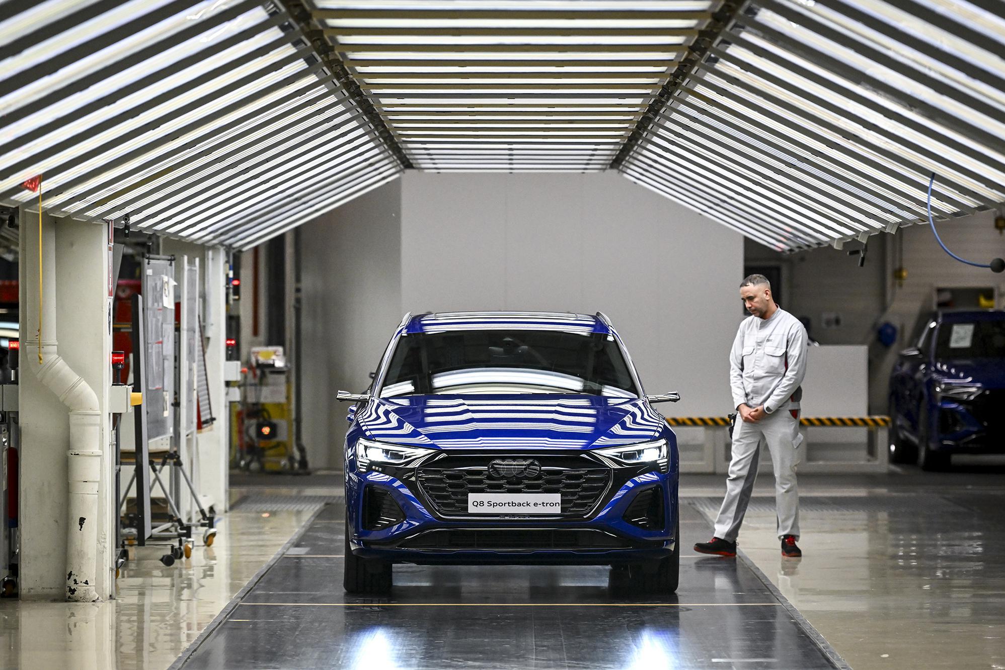 Brussels factory seeks solution as Audi Q8 e-tron production delays