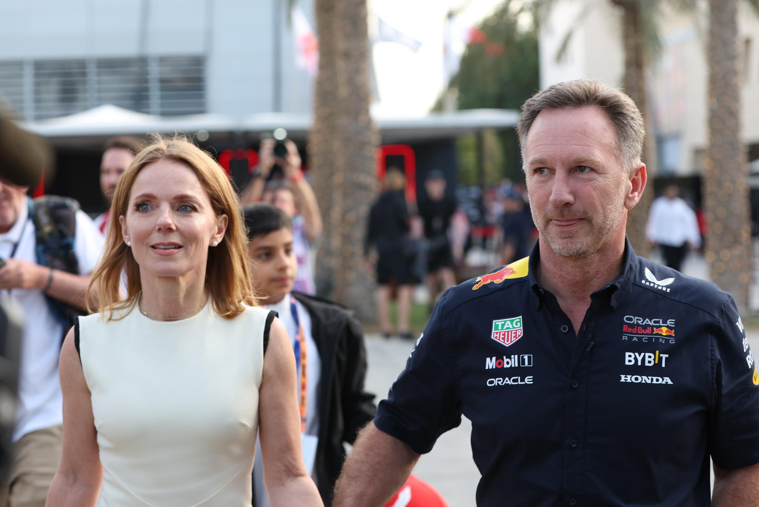 Geri Halliwell hand in hand met omstreden echtgenoot Christian Horner bij  aftrap F1-seizoen | Het Nieuwsblad Mobile