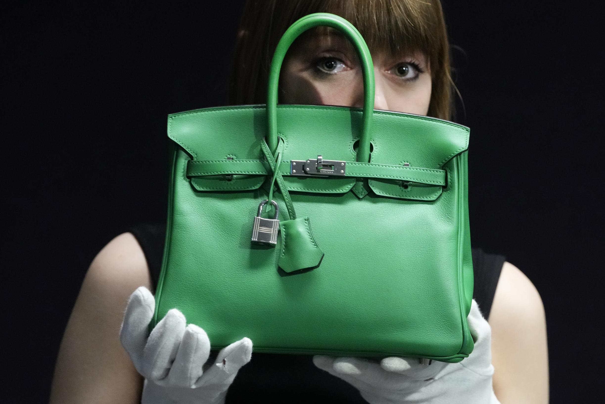 Americans suing Hermès for not being able to purchase a Birkin handbag