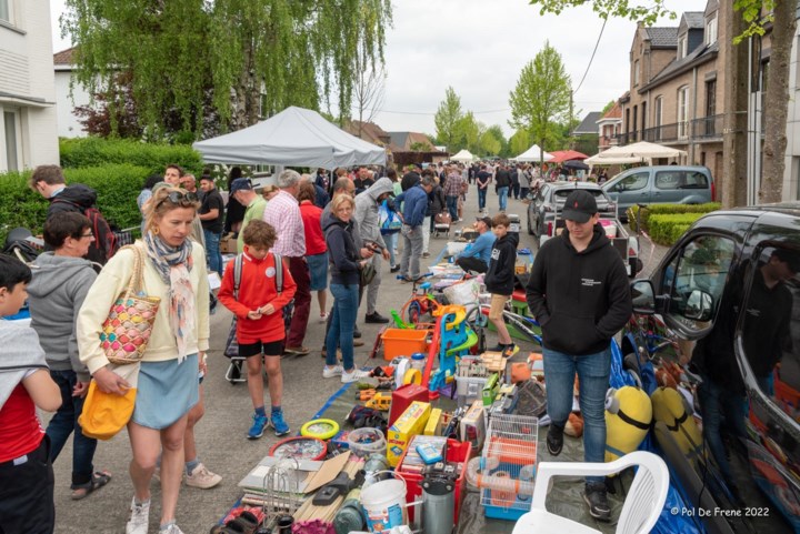 Rommelmarkt strijkt neer rondom Gaston Martensplein voor 49ste editie
