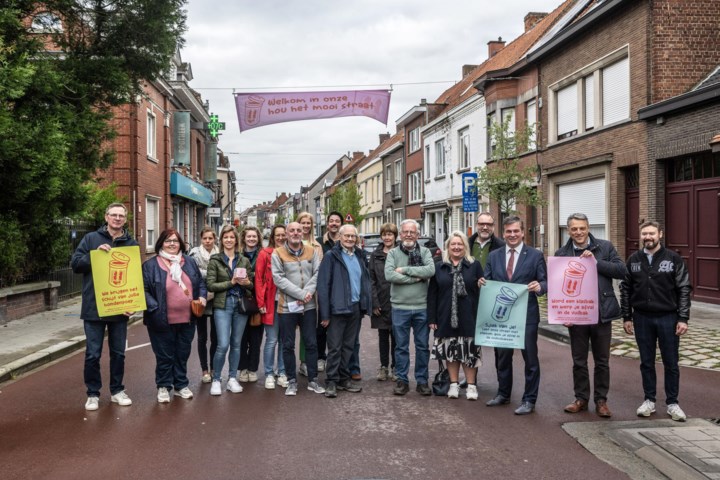 Handelaars gaan met campagne Kraaknette Ardooisesteenweg voor nog nettere buurt