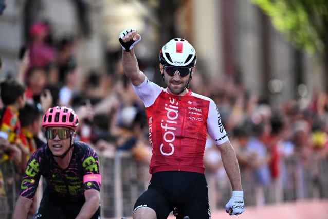 Giro d’Italia 2024 Stage 7: Surprising Victory and Classification Updates