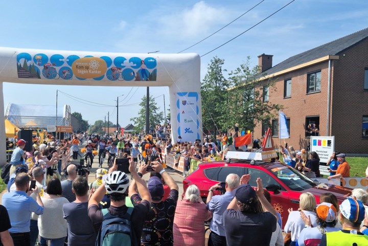 Veel sfeer en emoties in eerste middagstad van de 1000km voor Kom op tegen Kanker