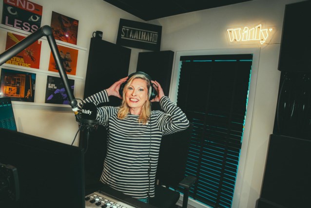 Roos Van Acker leaves De Tijdloze for radio station Willy: “Time for a brand new journey”