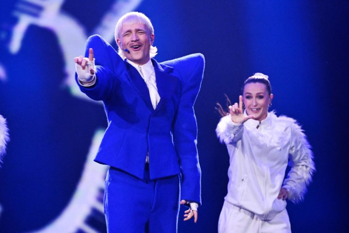 “Hij zal meer uit zijn carrière halen dan als hij wél had gezongen”: hoe Joost Klein de morele winnaar van het Eurovisiesongfestival werd