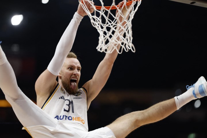 Panathinaikos en titelverdediger Real Madrid bereiken finale EuroLeague basket