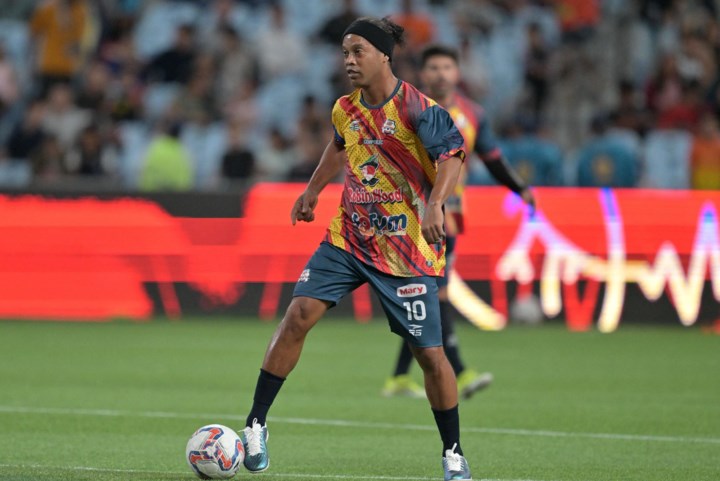 “Slechtste team van de afgelopen jaren”: snoeiharde uithaal van Ronaldinho naar Braziliaans elftal blijkt om marketingstunt te gaan