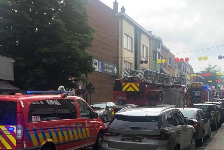 Brand in appartement boven Vriamont