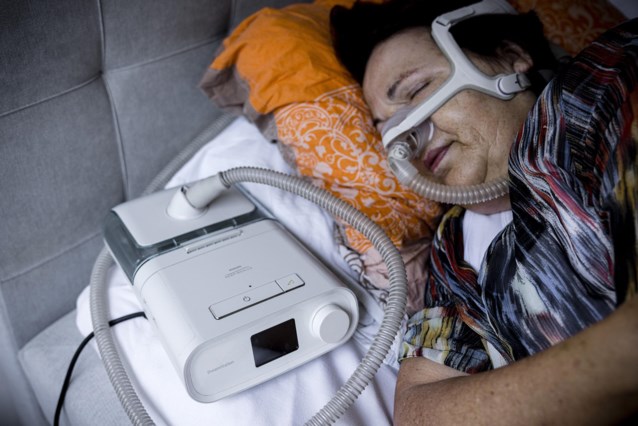 Philips-ийн эсрэг Европын нэхэмжлэл: 34,000 Бельгичууд нойрны апноэ төхөөрөмжийн гэмтэлд өртсөн гэж мэдэгджээ