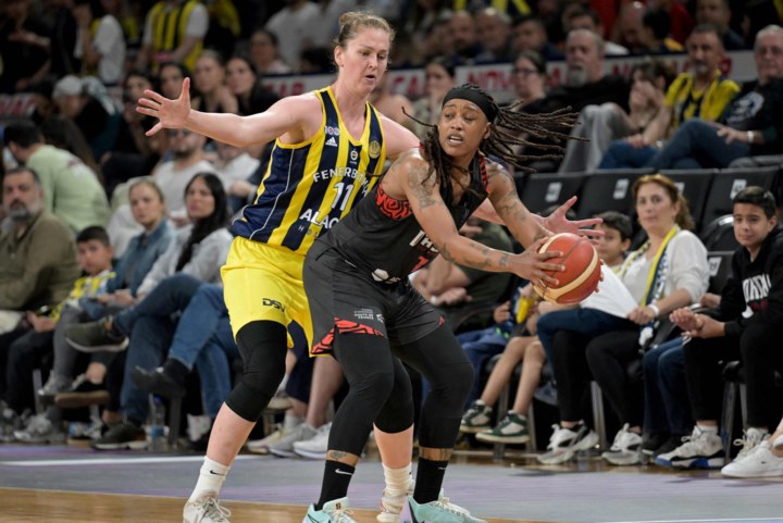 Belgian Cat Emma Meesseman verlengt contract bij Turkse topclub Fenerbahçe met een jaartje