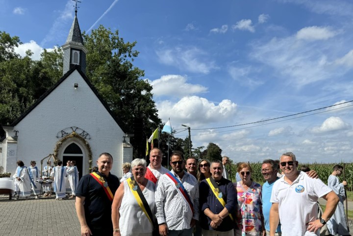 Opnieuw veel volk voor de Heinskensprocessie