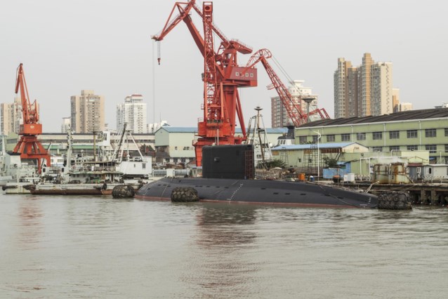 Most advanced Chinese nuclear submarine already sinks in shipyard: “Blow for Chinese navy and ambitions”