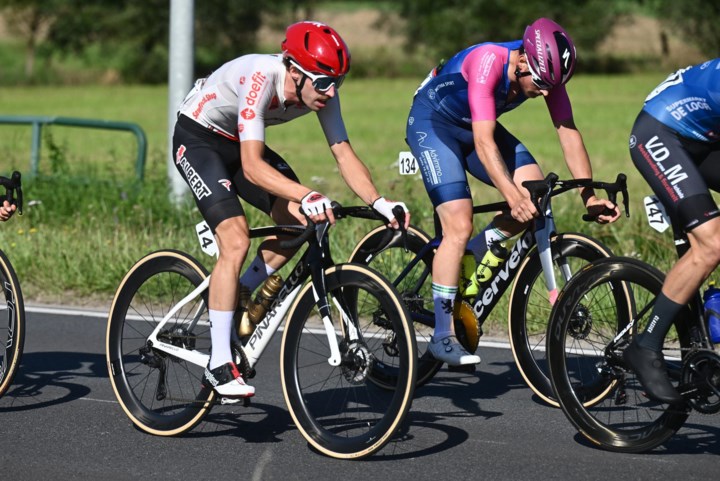 Wesley Van Dyck blijft leider in Kameroen, ereplaats voor Wannes Heylen