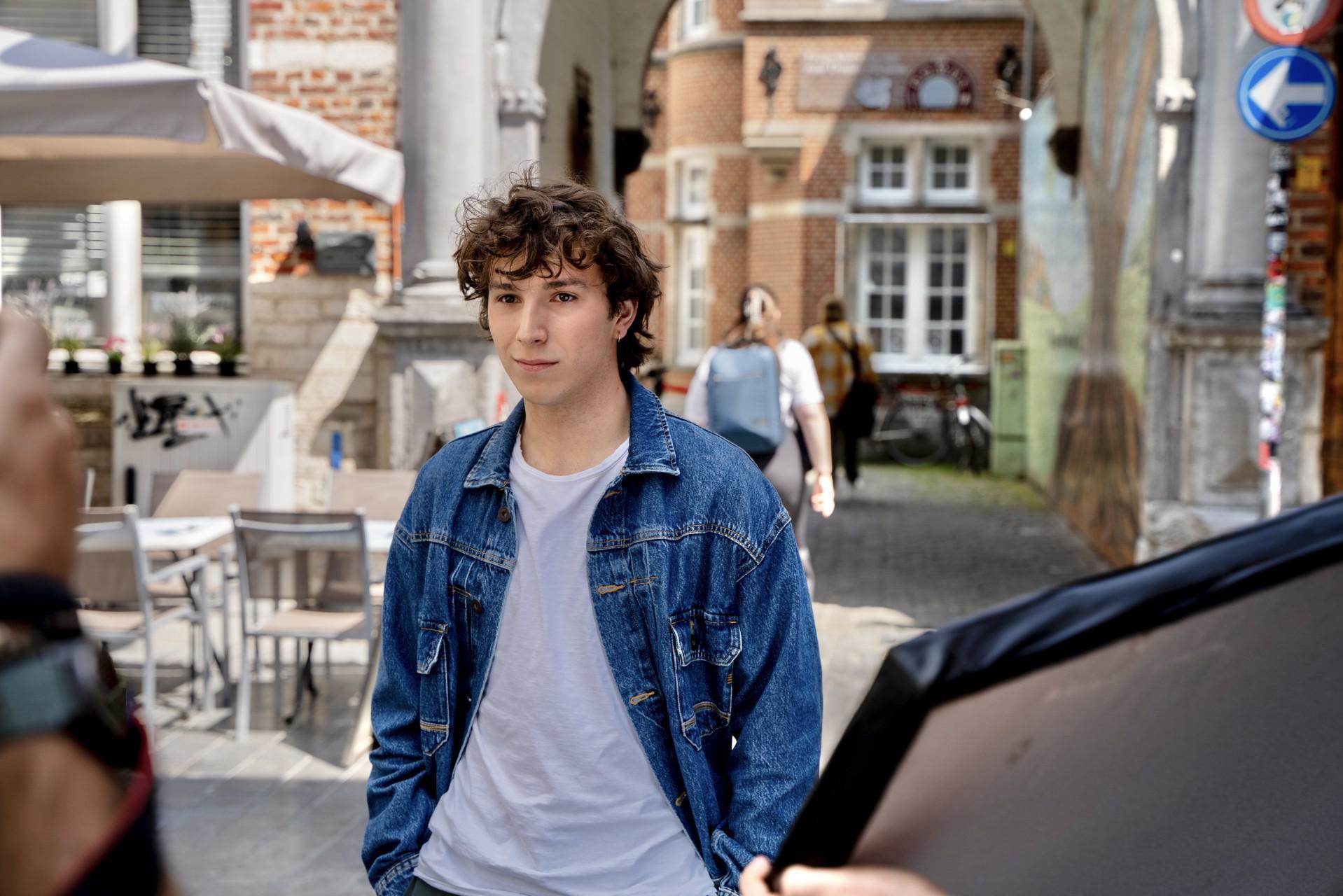 Een opvallende verandering in 'Thuis': Robin Bomans keert terug en wordt  gespeeld door andere acteur | Het Nieuwsblad Mobile