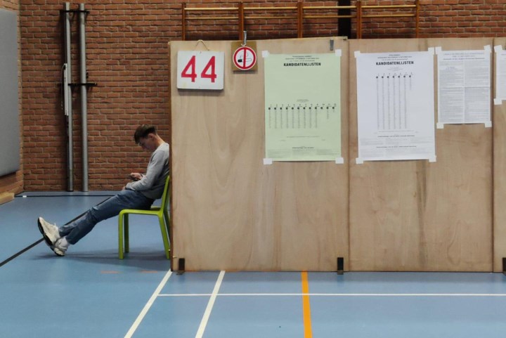 Eerste officiële cijfers tonen lagere opkomst dan verwacht in Limburg: “Dit is verontrustend”