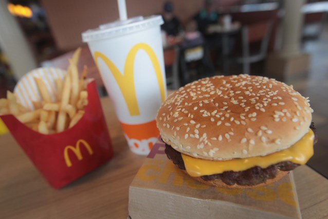 Dead and dozens sick in US after eating ‘quarter pounder’ at McDonald’s